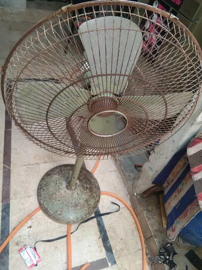 pedstal fan urjent sale