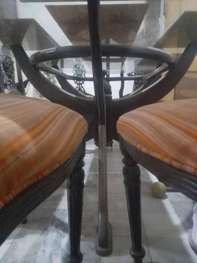 gud condition used solid wood