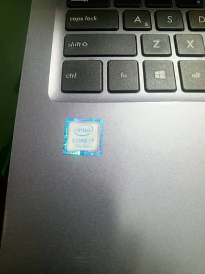 Asus i7 7th generation 4gb ram 128gb SSD 2hour+ battery time
