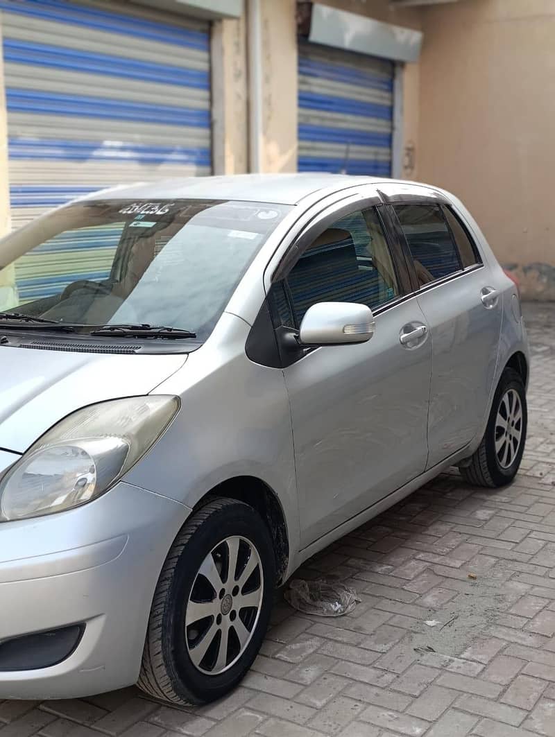 Vitz 2008 1