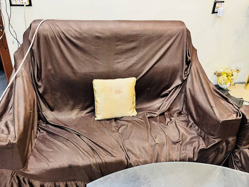 Sofas set for sale 0