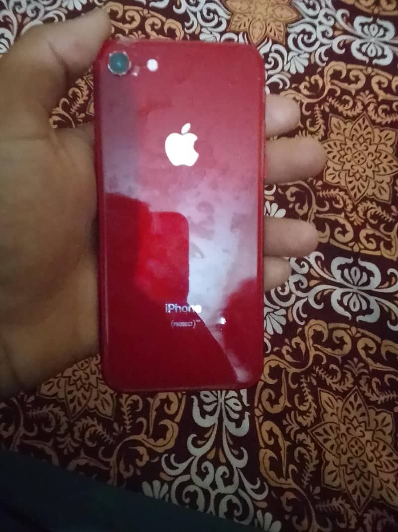 Apple iPhone 8 1