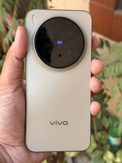 Vivo X300 Pro PTA Approved 9 Month Warranty
