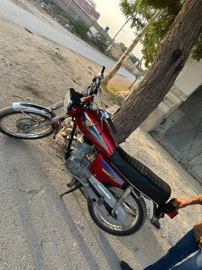 Honda 125 (2004)