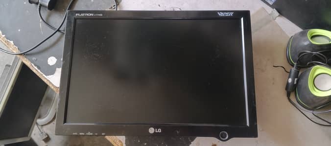 LG lcd tv usb built in speakers all ok work fresh condition
