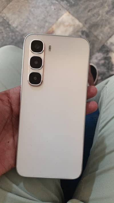 Infinix Hot 6 Pro 8 256 gb