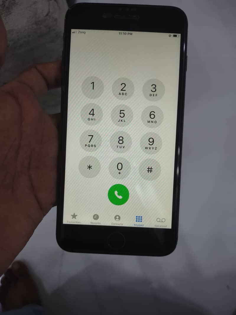 Apple iPhone 7 Plus 1