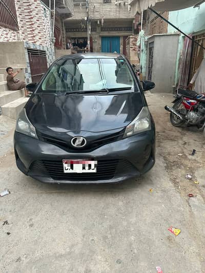 Toyota Vitz 2017