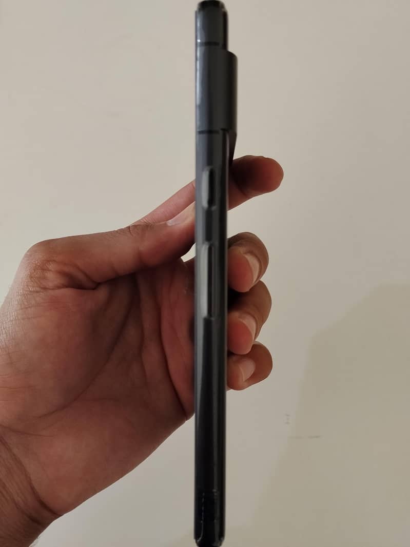 Google Pixel 7 4