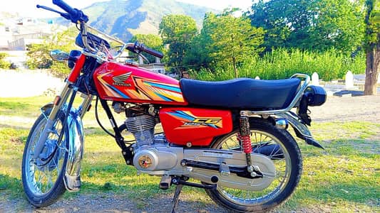 25/26 honda 125 just buy and drive koi b masla nai ha