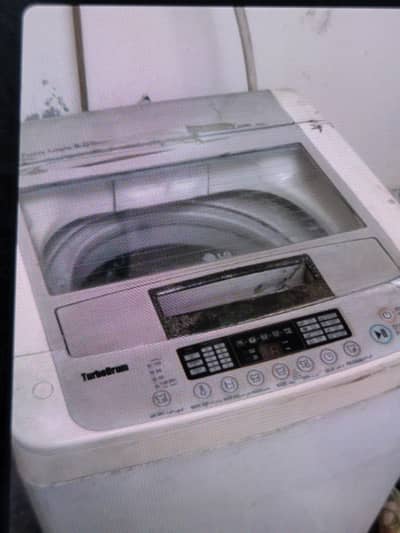 LG TOP LOAD AUTOMATIC WASHING MACHINE 8KG
