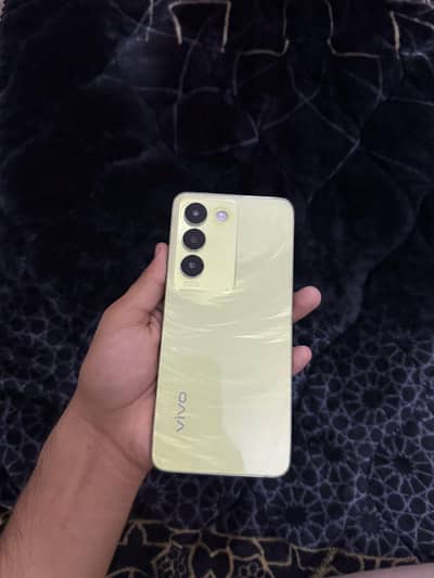 Vivo Y100