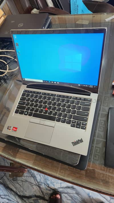 Lenovo thinkpad E14 | ryzen 7 5825u|