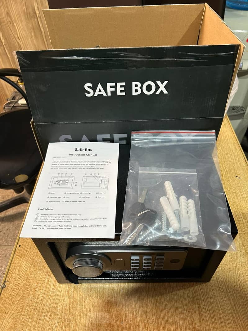 Safe Box/Locker 3