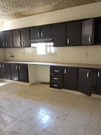 Gulshan Iqbal block 5 1st Floor 2 Bed Lounge 240 square yards Rent Demand 65000 Portion For Rent   *Code(16526)*