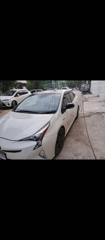 Toyota Prius 2018