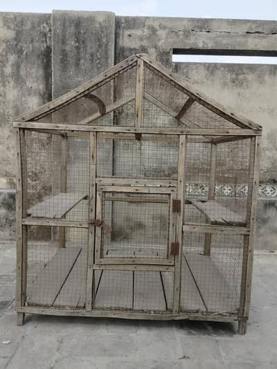 Large Heavy Duty Wooden Bird & Chick Cage – Strong Build