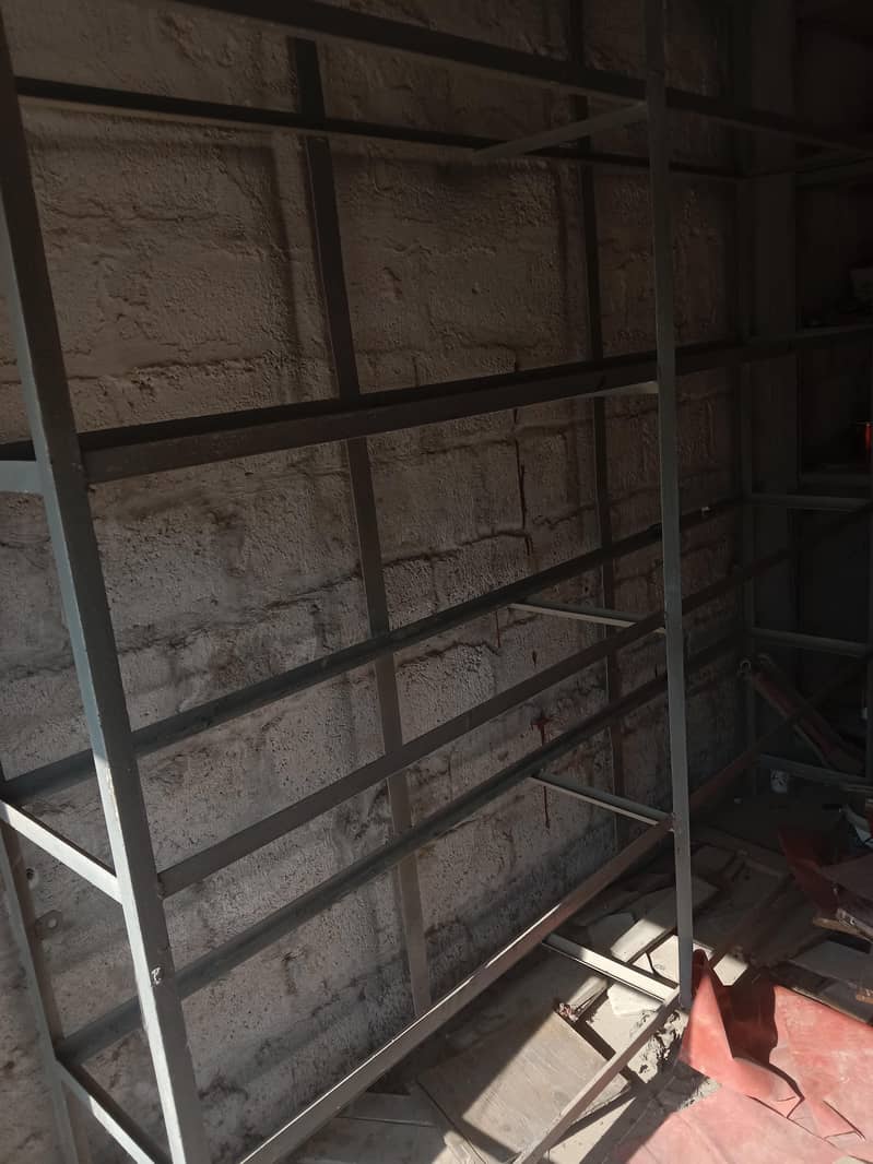 iron racks solid 1