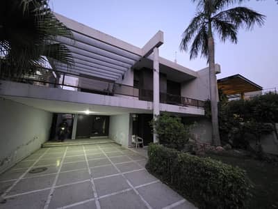 Brand New 24 Marla Prime Location house for sale in Garden town Lahore