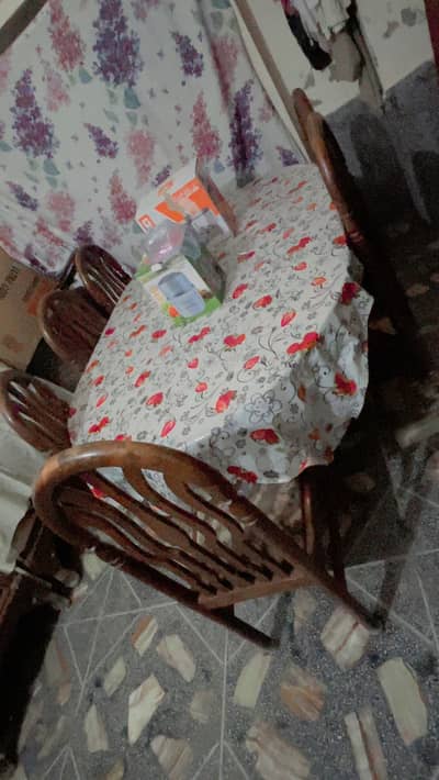 Dining table wooden