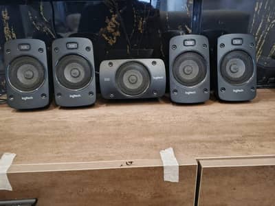 Logitech z906 5.1 Surround Speakers