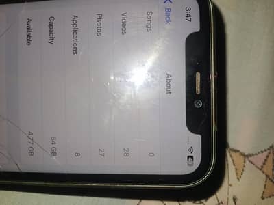 Apple iPhone 11. . . . . 64GB