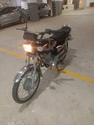 selling Honda 125
