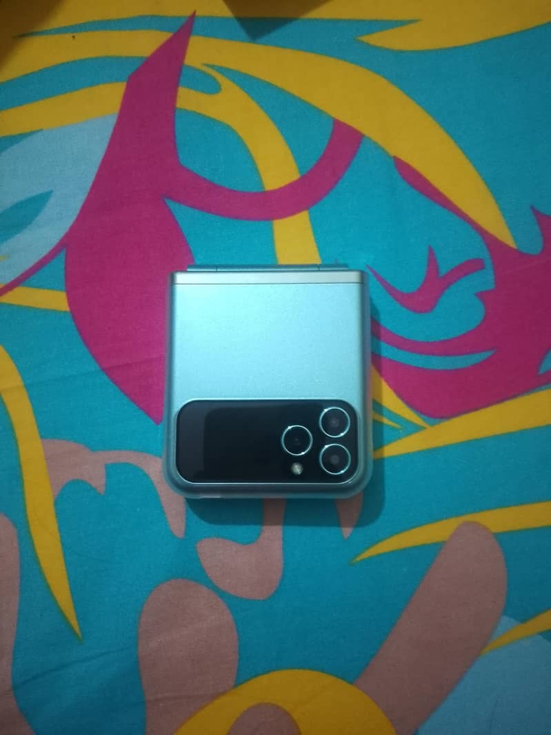 QMobile QPhantom 1