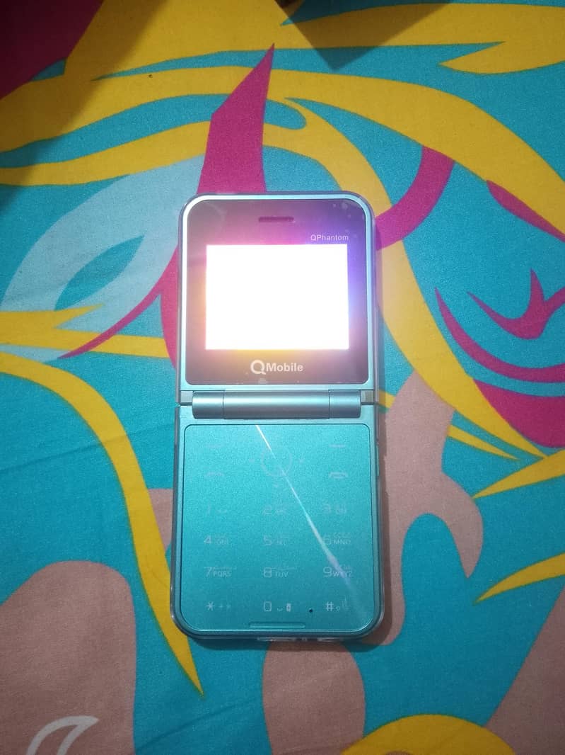 QMobile QPhantom 2