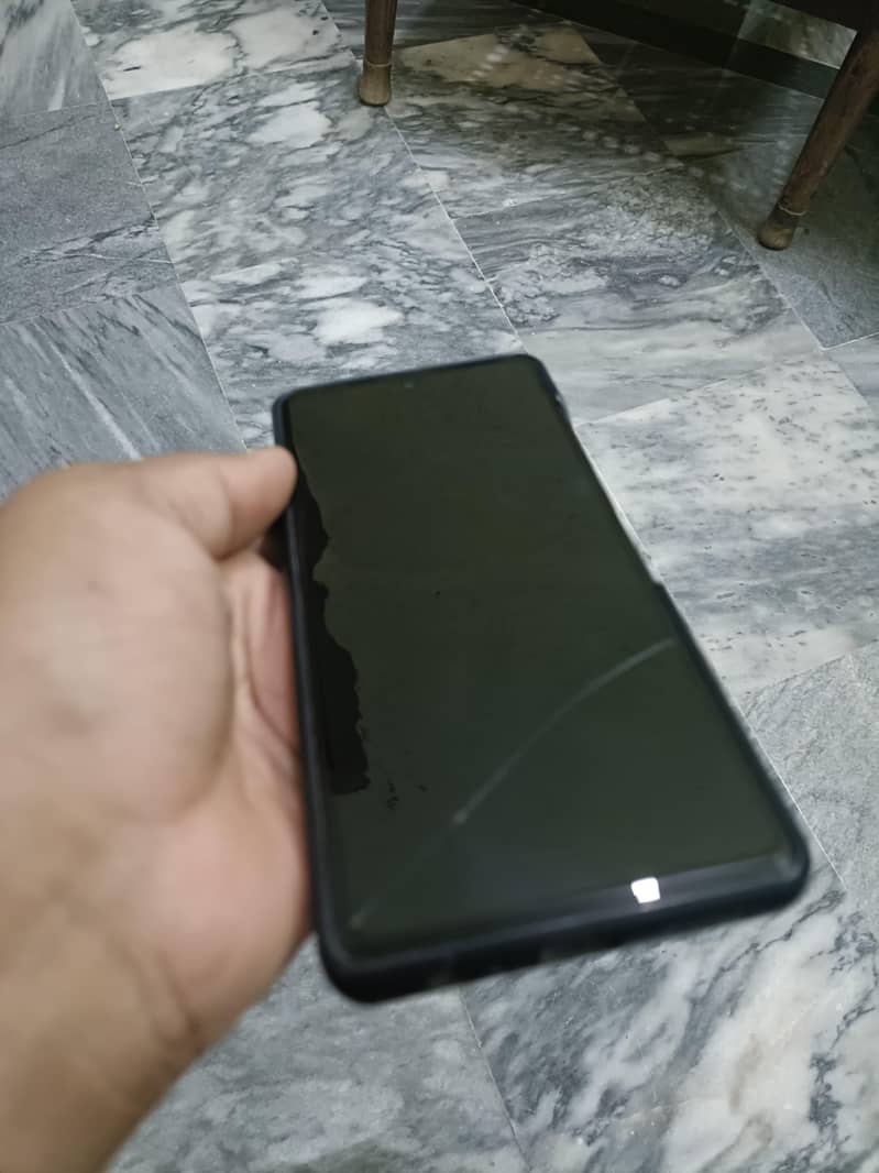 Tecno CAMON 30 1