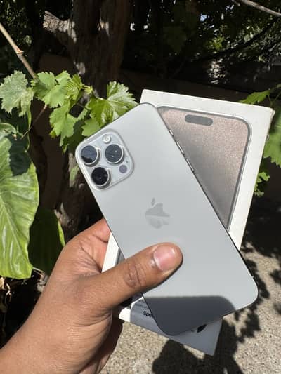 Apple iPhone 15 Pro Max