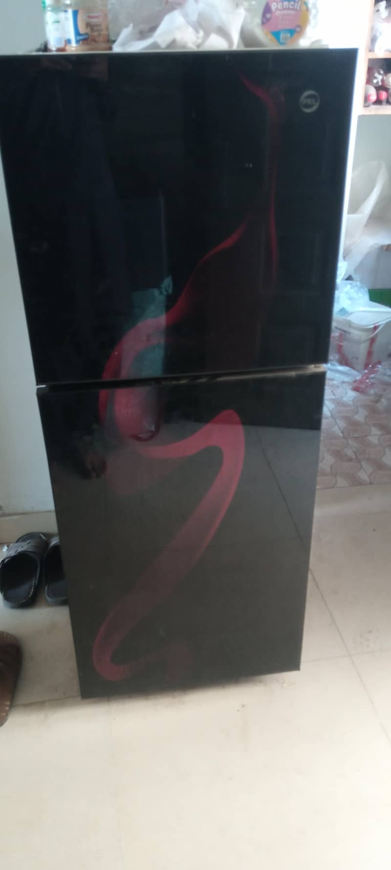 refrigerator 0