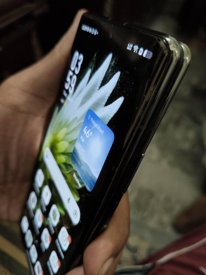 Tecno Phantom V Fold2 7