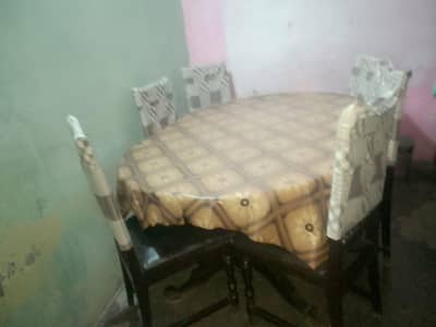 dining table with chairs