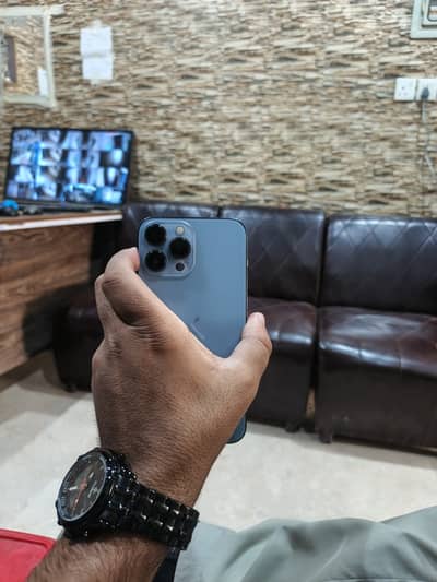 Apple iPhone 13 Pro Max