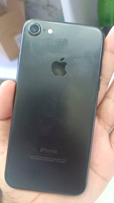 Apple iPhone 7