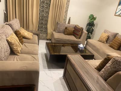 8 seater Sofa set