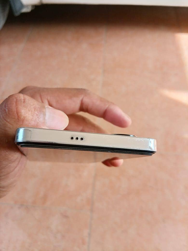 Tecno CAMON 20 3