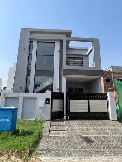 Luxary 5 Marla Slightly Use House For Sale In OLC-A Block Phase 2 Bahria Orchard Raiwind Lahore