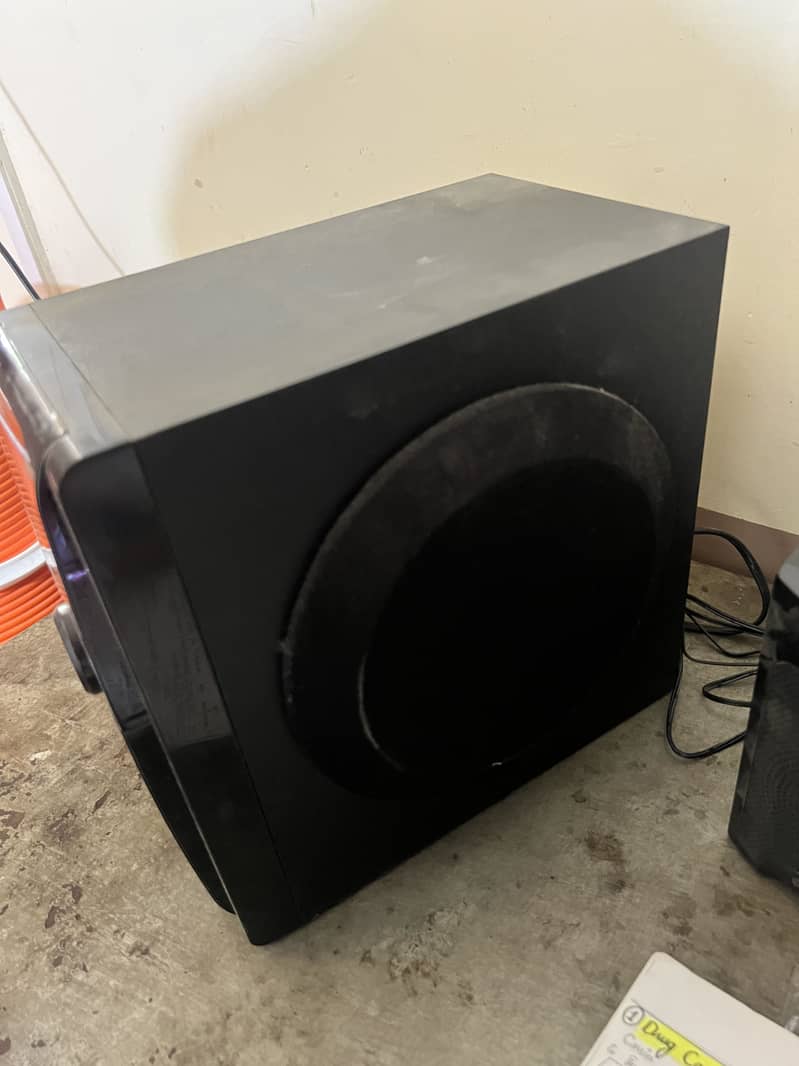 Audionic Speakers 1