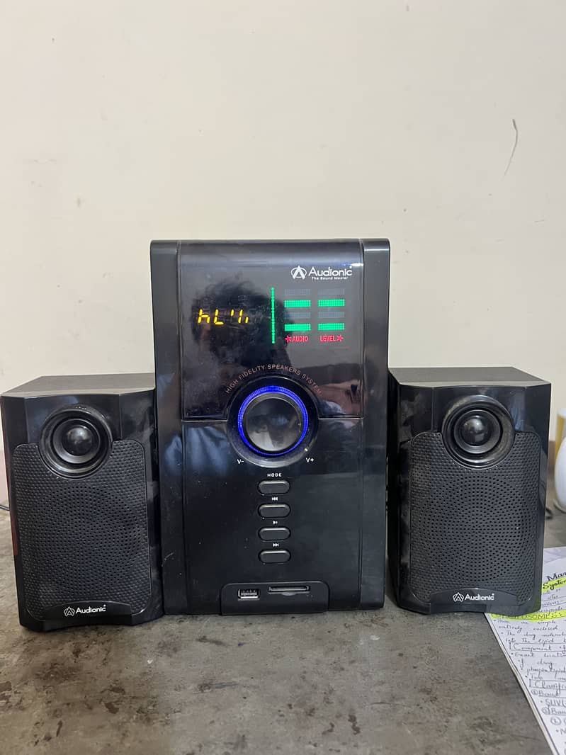Audionic Speakers 3