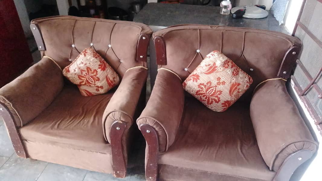 Cushion Sofa Set 0