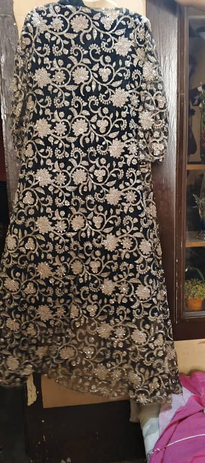  Elegant Black & Gold Embroidered Formal Dress
