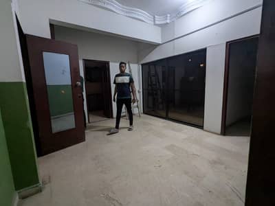 140SQYD 1ST FLOOR OFFICE FOR RENT