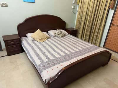 Bed set wooden (Great quality wood)