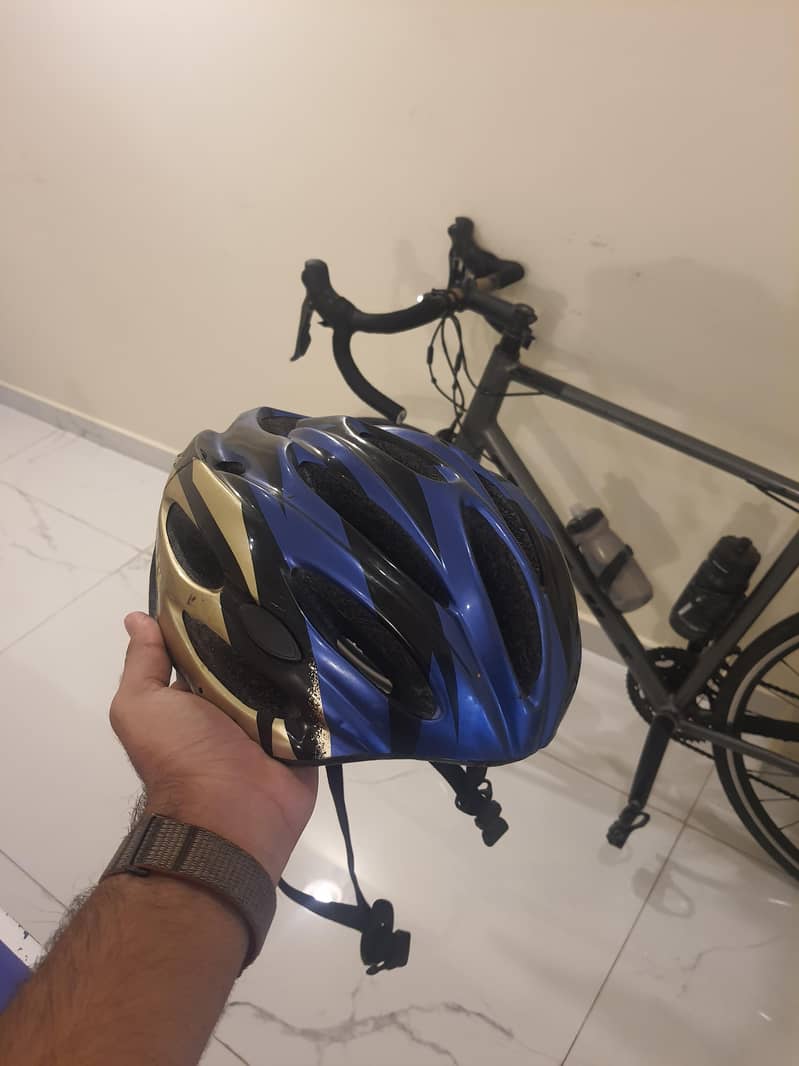 Cycle Helmet 0