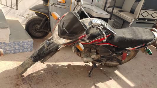 Honda  CB125F