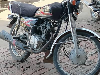 Honda 125 23/24
