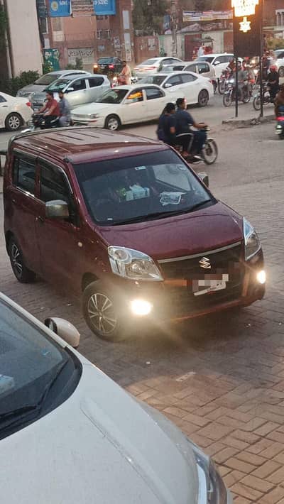 Suzuki Wagon R 2015