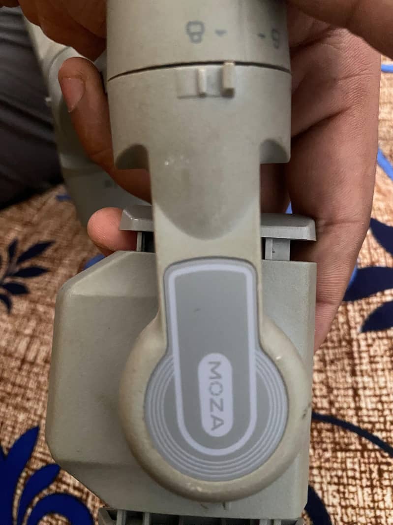 Moza mini MX 2 1